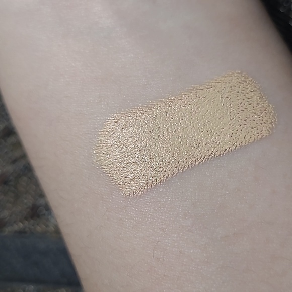 Dermablend Quick-Fic Body Foundation Stick - Picture 5 of 7